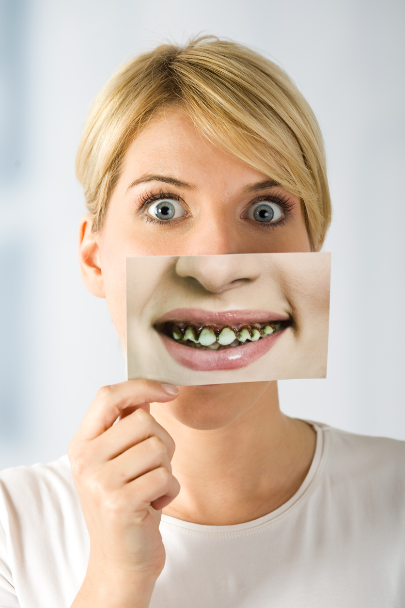 5 REASONS TO SEE YOUR DENTIST REGULARLY